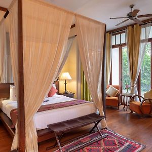 Deluxe Zimmer mit Kingsize-Bett