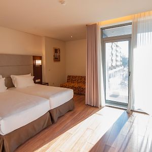 Zimmer mit zwei Einzelbetten