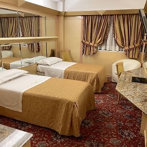 Standard Zimmer mit zwei Einzelbetten