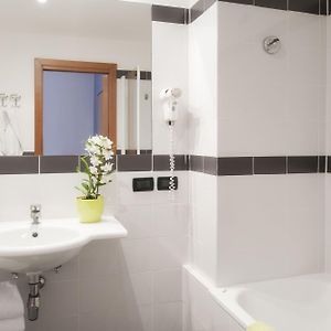 Dreibettzimmer