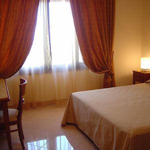 Dreibettzimmer