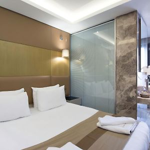 Standard Zimmer mit Kingsize-Bett