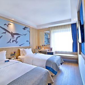 Zimmer mit zwei Einzelbetten