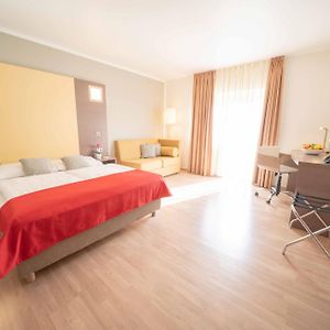 Superior Zimmer mit Kingsize-Bett