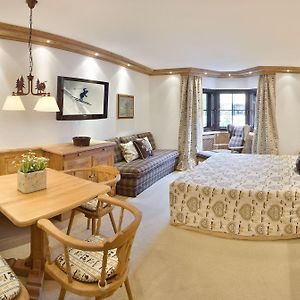 Superior Zimmer mit Kingsize-Bett