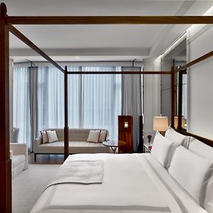 Grand Classic Zimmer mit Kingsize-Bett