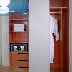 Deluxe Studio mit Zugang für Rollstuhlfahrer mit Kingsize-Bett