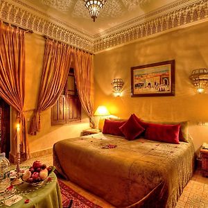 Deluxe Zimmer mit Kingsize-Bett