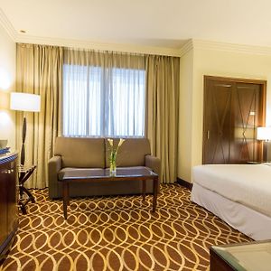 Deluxe Zimmer mit Kingsize-Bett