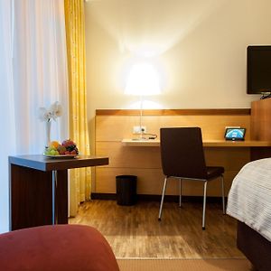 Superior Zimmer mit Kingsize-Bett
