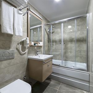 Standard Zimmer mit zwei Einzelbetten