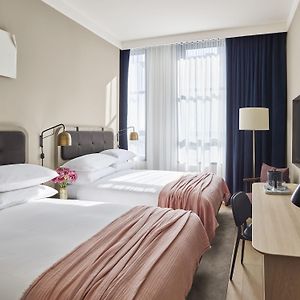 Zimmer mit Queensize-Bett