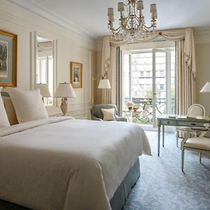 Deluxe Zimmer mit Kingsize-Bett