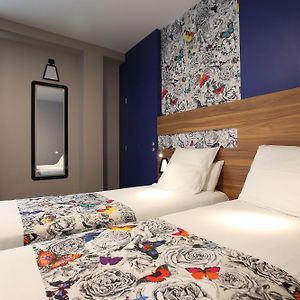 Standard Zimmer mit zwei Einzelbetten
