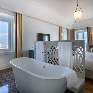 Deluxe Junior Suite