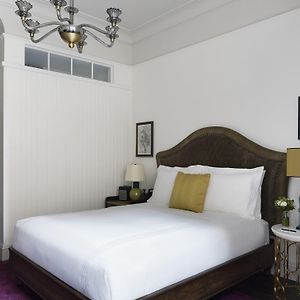 Zimmer mit Queensize-Bett