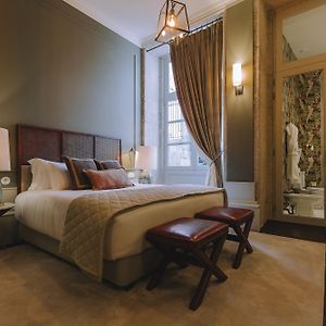 Deluxe Zimmer mit Kingsize-Bett