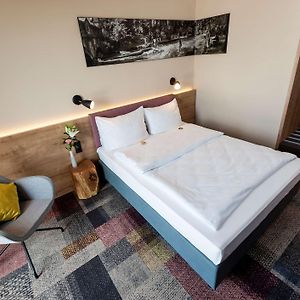 Zimmer mit Queensize-Bett