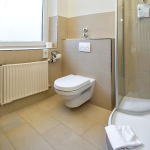 Standard Zimmer mit zwei Einzelbetten