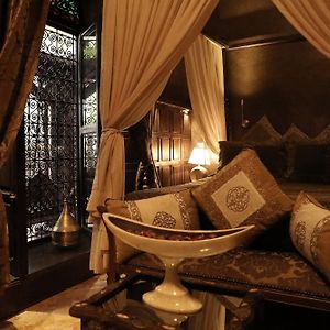 Standard Zimmer mit Kingsize-Bett