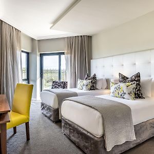 Deluxe Zimmer mit Kingsize-Bett