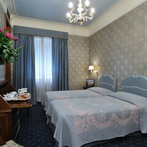 Economy Zimmer mit Queensize-Bett im Nebengebäude