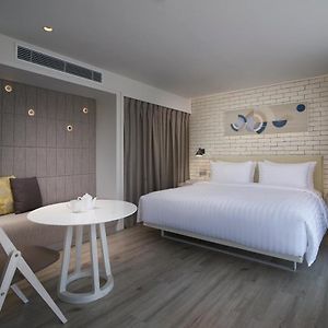 Zimmer mit Kingsize-Bett