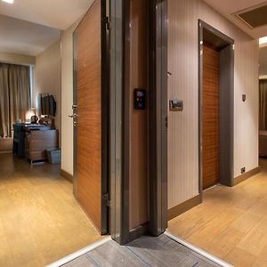 Familien-Zimmer mit Kingsize-Bett