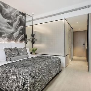 Premier Studio