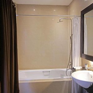 Deluxe Zimmer mit Queensize-Bett