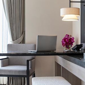 Deluxe Zimmer mit Kingsize-Bett