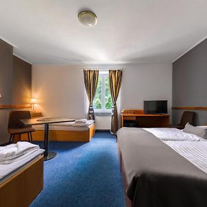 Vierbettzimmer