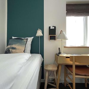 Standard Zimmer mit zwei Einzelbetten