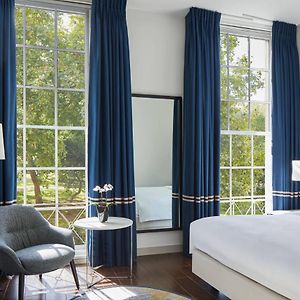 Superior Zimmer mit Kingsize-Bett