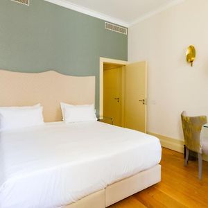 Standard Zimmer mit Kingsize-Bett