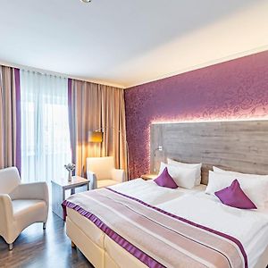 Comfort Zimmer mit Kingsize-Bett