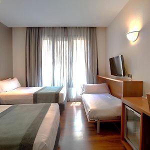 Dreibettzimmer