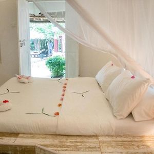 Zimmer mit Kingsize-Bett