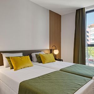 Zimmer mit zwei Einzelbetten