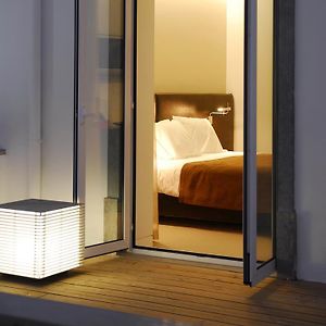 Zimmer mit Kingsize-Bett