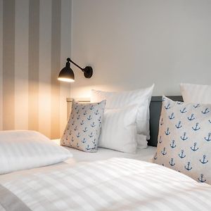 Standard Zimmer mit Kingsize-Bett