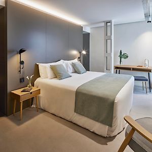 Zimmer mit Kingsize-Bett