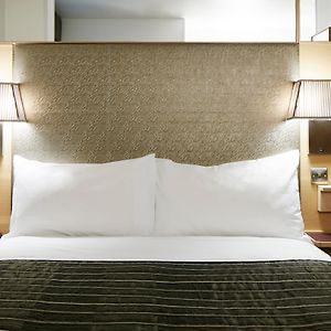Standard Zimmer mit Zugang für Rollstuhlfahrer mit Kingsize-Bett