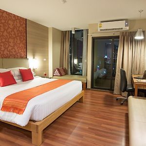 Standard Zimmer mit Kingsize-Bett