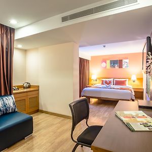Diplomatic Zimmer mit Kingsize-Bett