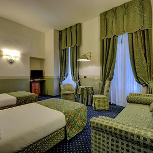 Dreibettzimmer