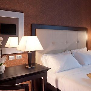Großzügiges Dreibettzimmer