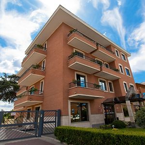 Smooth Hotel Rome West