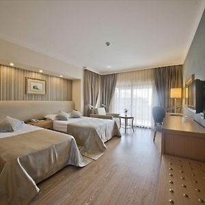 Standard Zimmer mit Kingsize-Bett