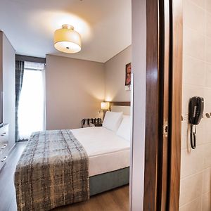 Standard Zimmer mit Kingsize-Bett